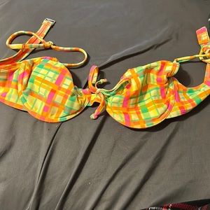 Same top as the smaller size